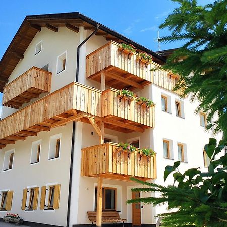 Villa Erica Бадия Екстериор снимка